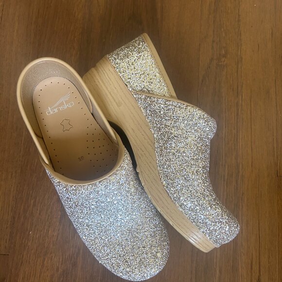 Dansko Professional Gold Glitter Leather Clogs Size 39 - Picture 3 of 4